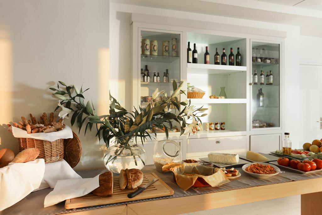 Artina Aparthotel Marathopoli Exterior foto